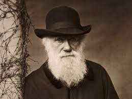 5 Mituri în jurul lui Charles Darwin