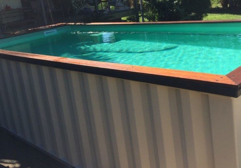 piscina din container