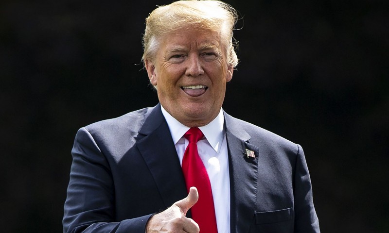 Trump emite noi restricții de călătorie pe fondul coronavirusului